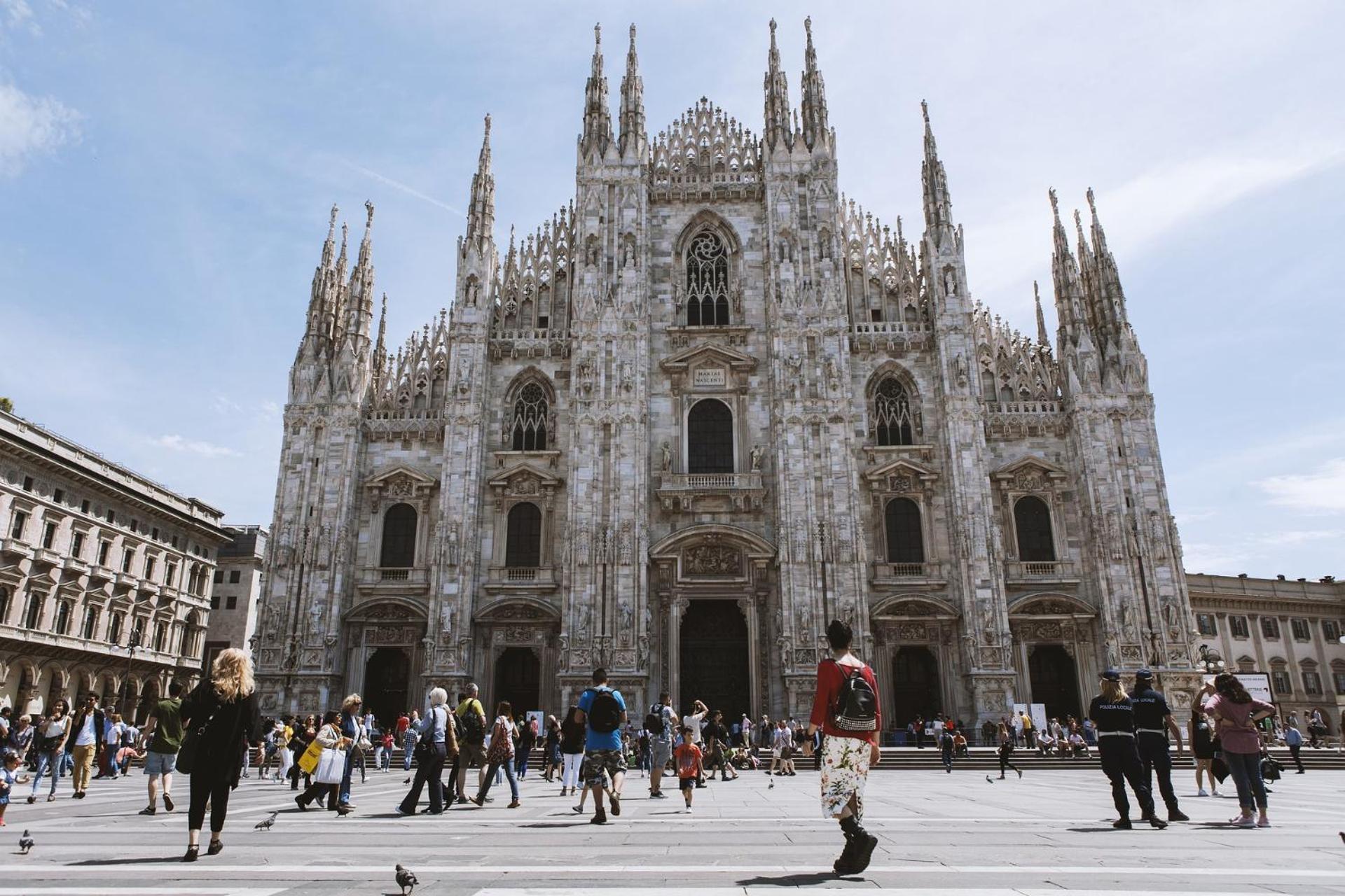 Hl Apartment - Brera, Garibaldi, Moscova, Duomo, Montenapoleone Milano Exteriör bild